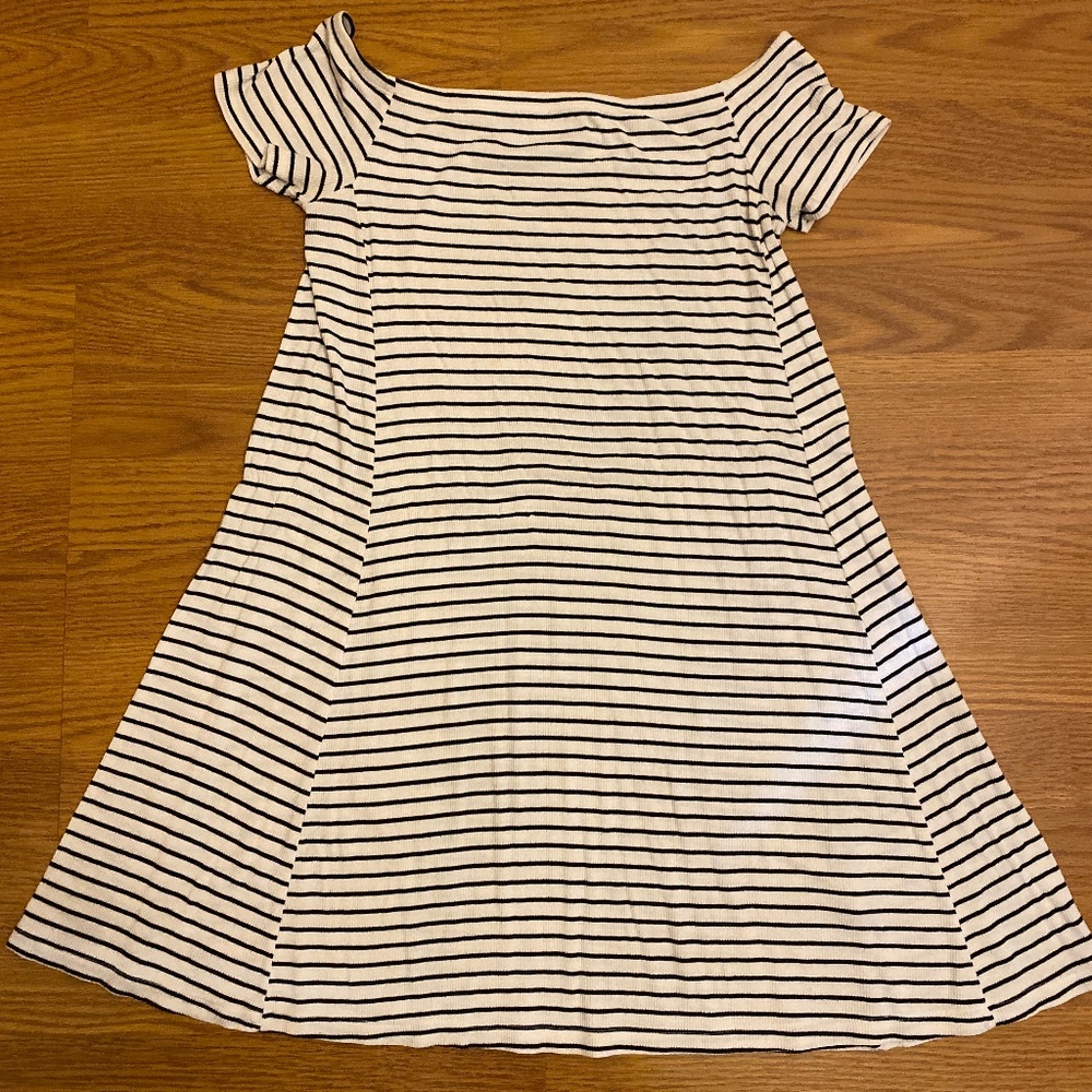 Old Navy White & Black Striped off the shoulder Dress